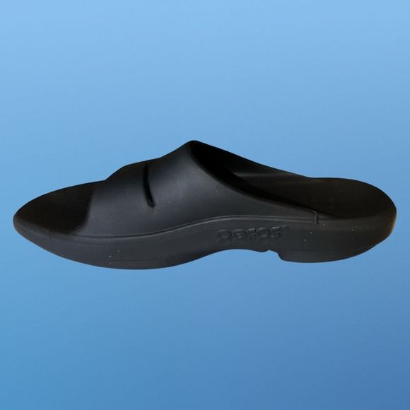 Adult Oofos OOahh Black Recovery Slide Sandals Size M 7 W 9 - Picture 5 of 6